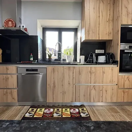 As Casas Do Penedo Da Moura Arcos de Valdevez